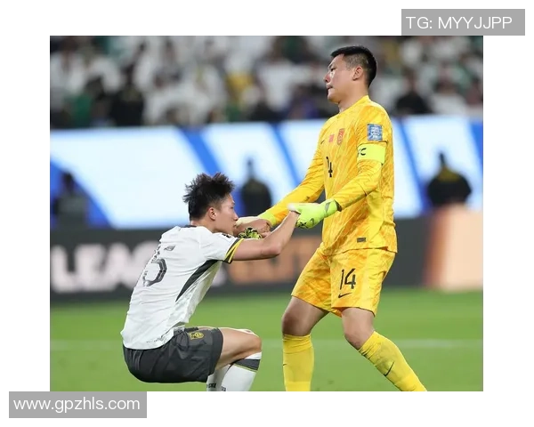 中国足球对阵沙特精彩视频回顾与赛后分析全景呈现